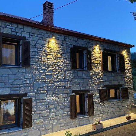 Cosy Lake House, Μια Ανάσα Πριν Τη Λίμνη Kalívia Exteriör bild