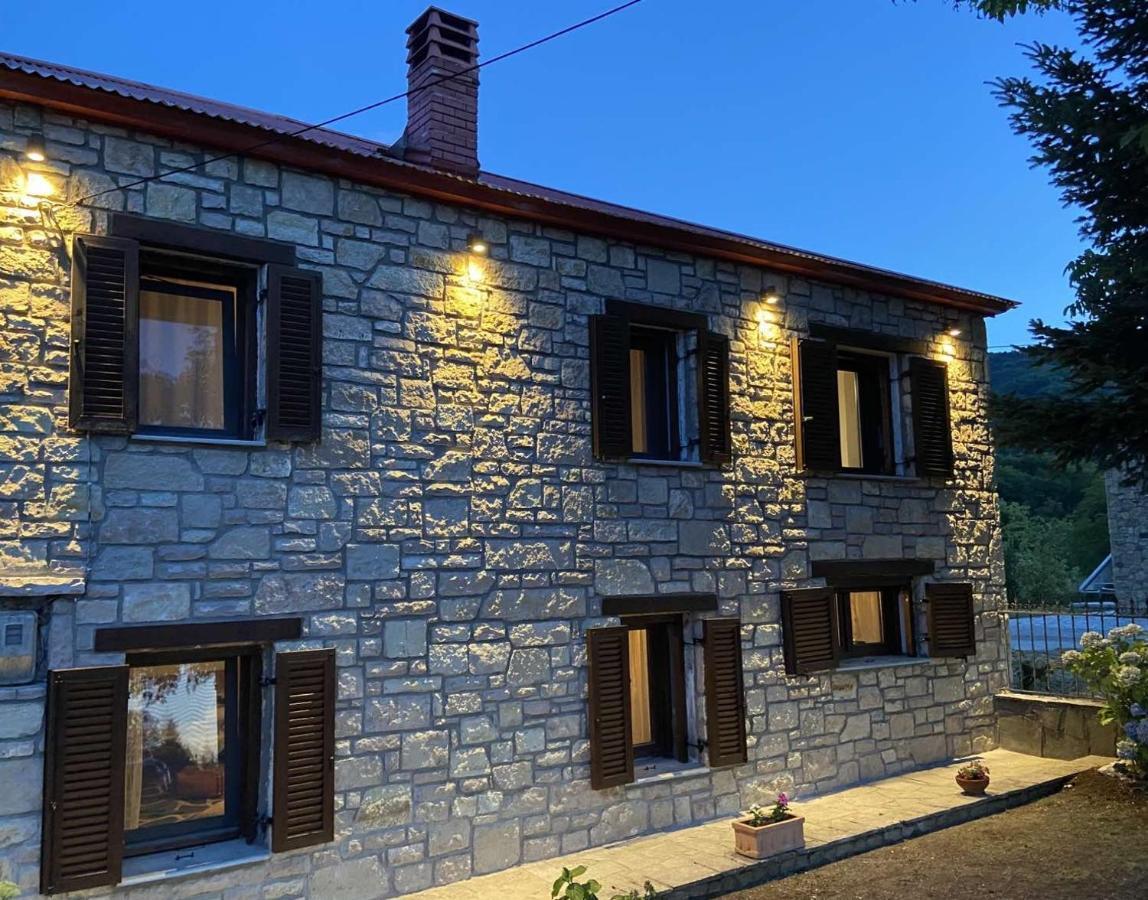 Cosy Lake House, Μια Ανάσα Πριν Τη Λίμνη Kalívia Exteriör bild